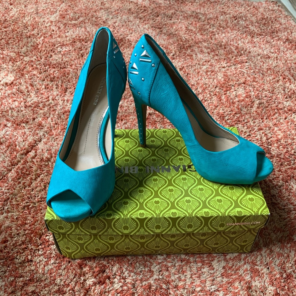 Teal platform heels